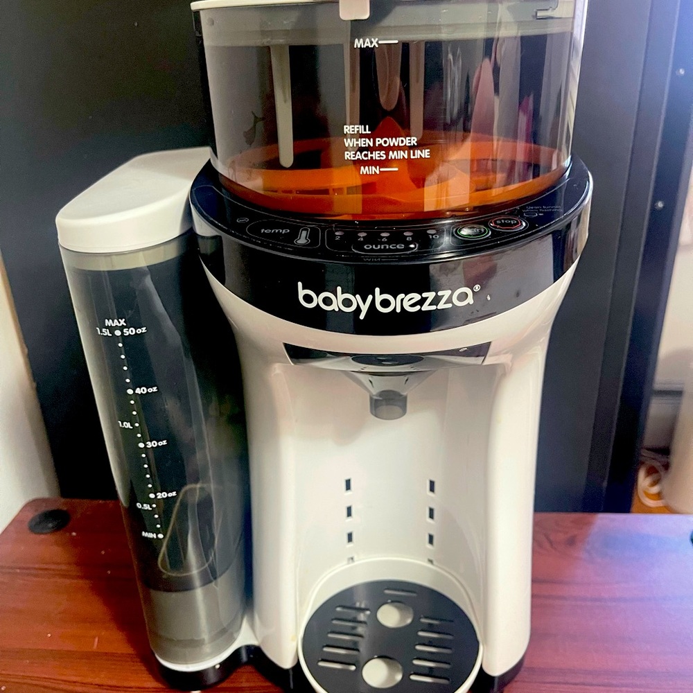 Baby Brezza Pro Formula Maker